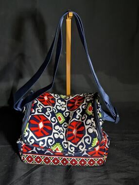 Vera Bradley Suzani Insulated Lunch Bag Quilted Floral Medallion Retired